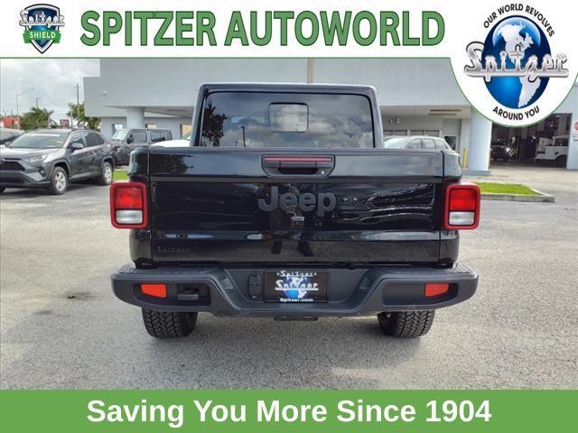 new 2024 Jeep Gladiator car, priced at $33,749