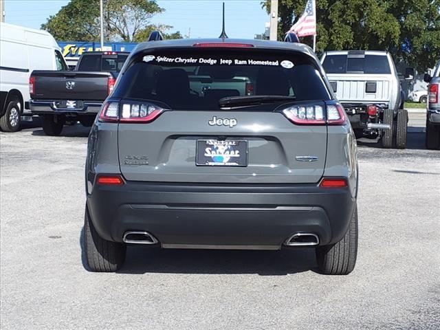 used 2022 Jeep Cherokee car, priced at $22,875