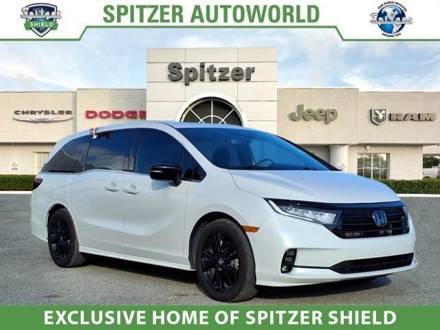 used 2024 Honda Odyssey car, priced at $43,500