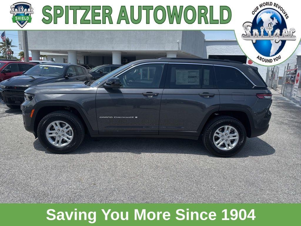 new 2025 Jeep Grand Cherokee car, priced at $41,526
