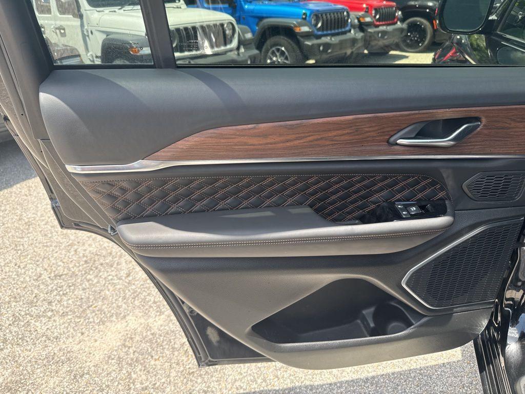 used 2021 Jeep Grand Cherokee L car, priced at $32,896