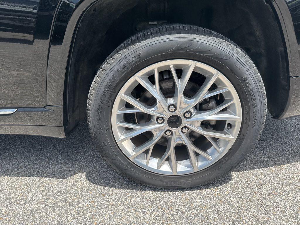 used 2021 Jeep Grand Cherokee L car, priced at $32,896