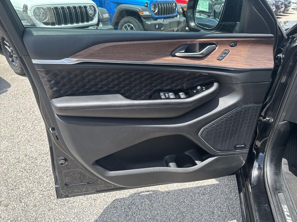 used 2021 Jeep Grand Cherokee L car, priced at $32,896