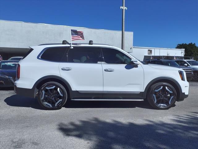 used 2023 Kia Telluride car, priced at $32,995