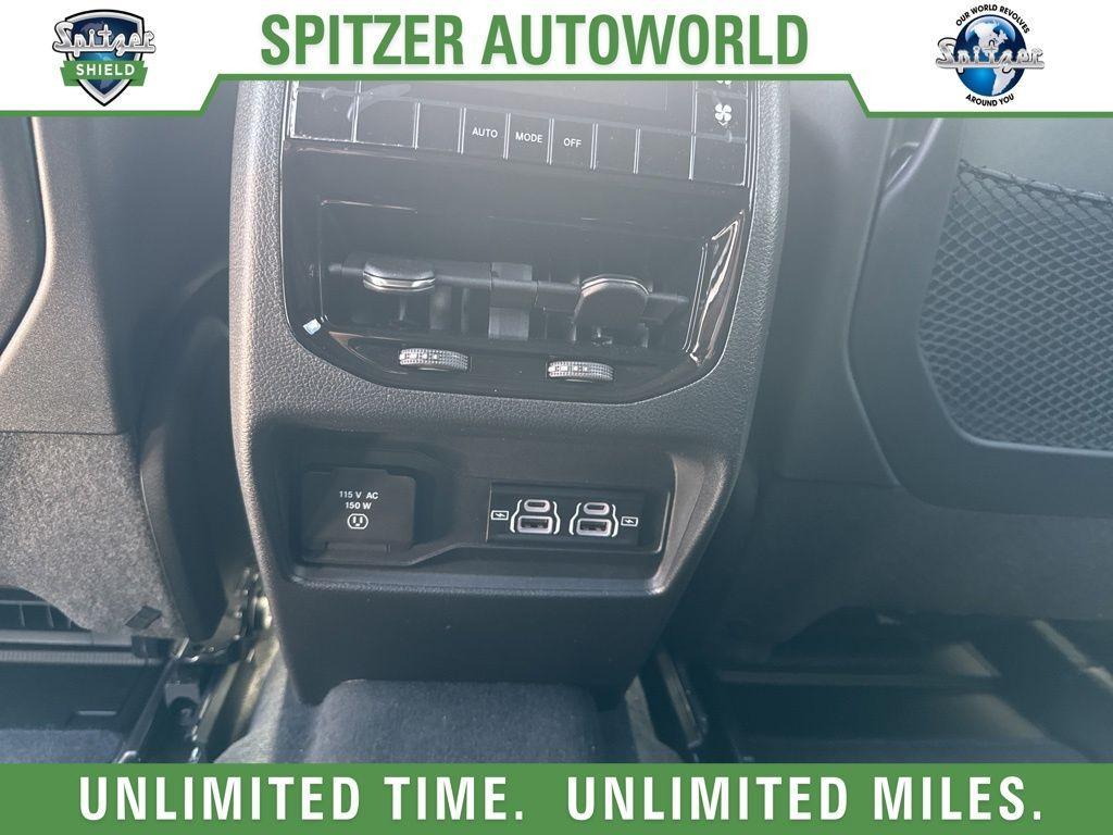 new 2025 Jeep Grand Cherokee L car, priced at $36,995