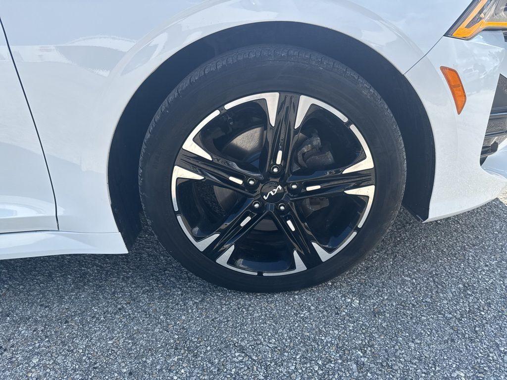 used 2022 Kia K5 car, priced at $24,296