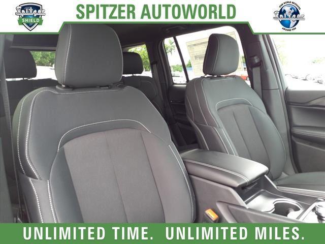 new 2025 Jeep Grand Cherokee car, priced at $35,425