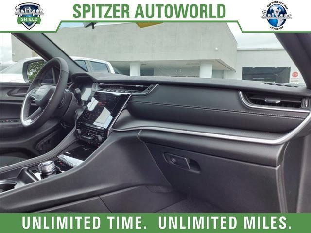 new 2025 Jeep Grand Cherokee car, priced at $35,425