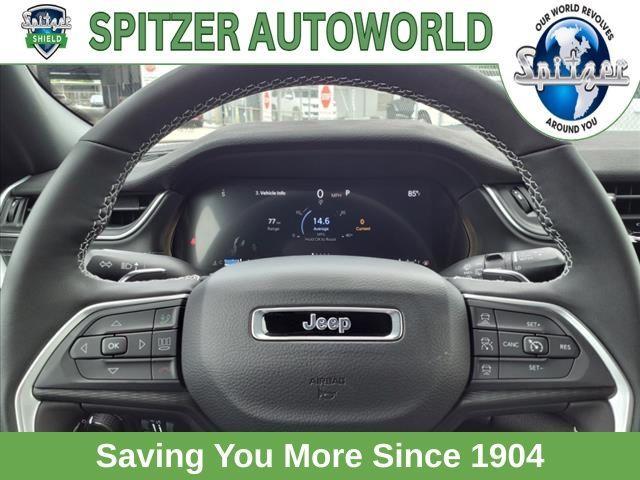 new 2025 Jeep Grand Cherokee car, priced at $40,117