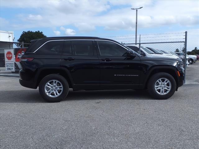 new 2025 Jeep Grand Cherokee car, priced at $44,215