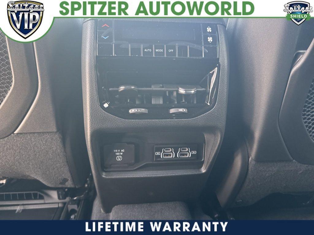 new 2025 Jeep Grand Cherokee L car, priced at $35,995