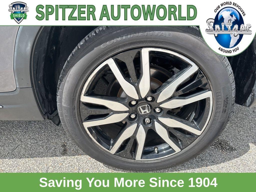 used 2021 Honda Pilot car, priced at $29,379