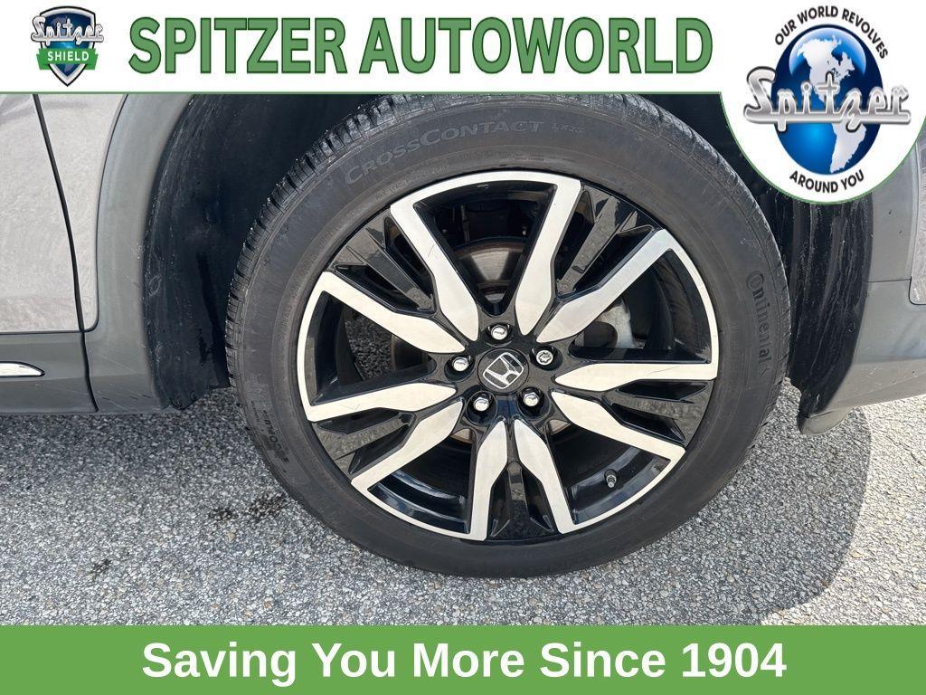 used 2021 Honda Pilot car, priced at $29,379