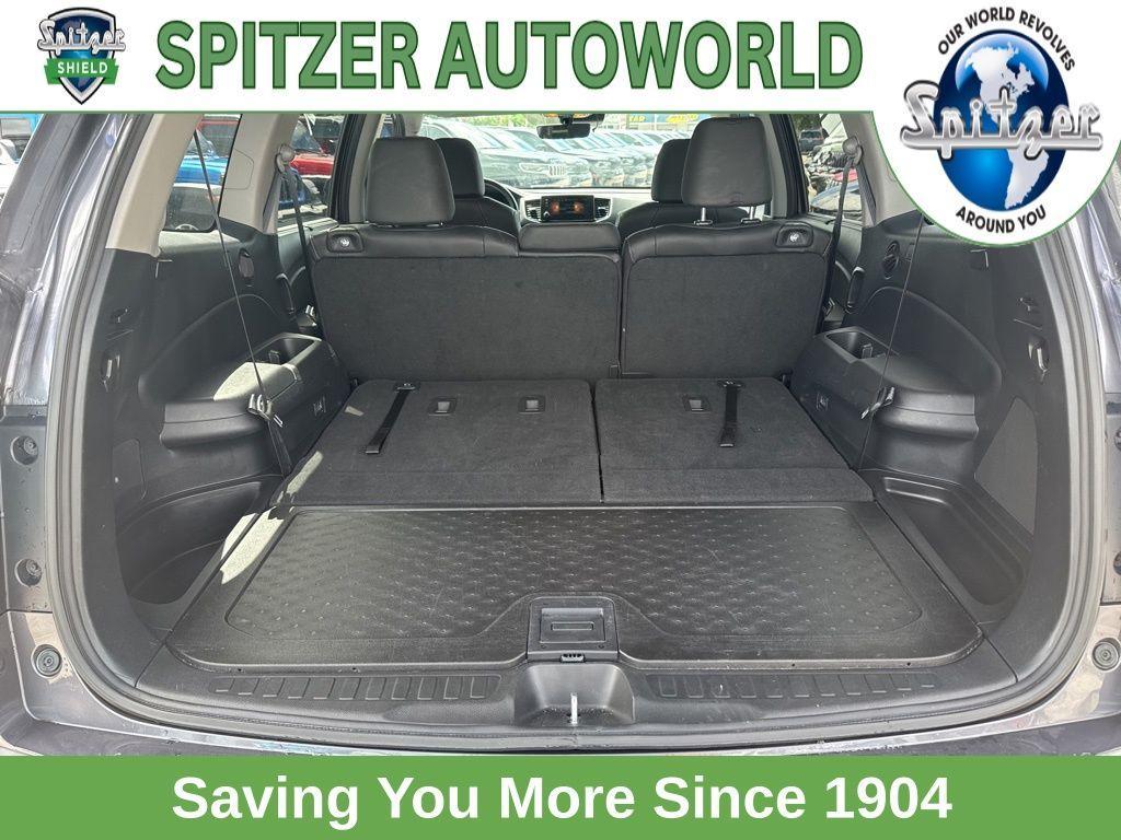 used 2021 Honda Pilot car, priced at $29,379