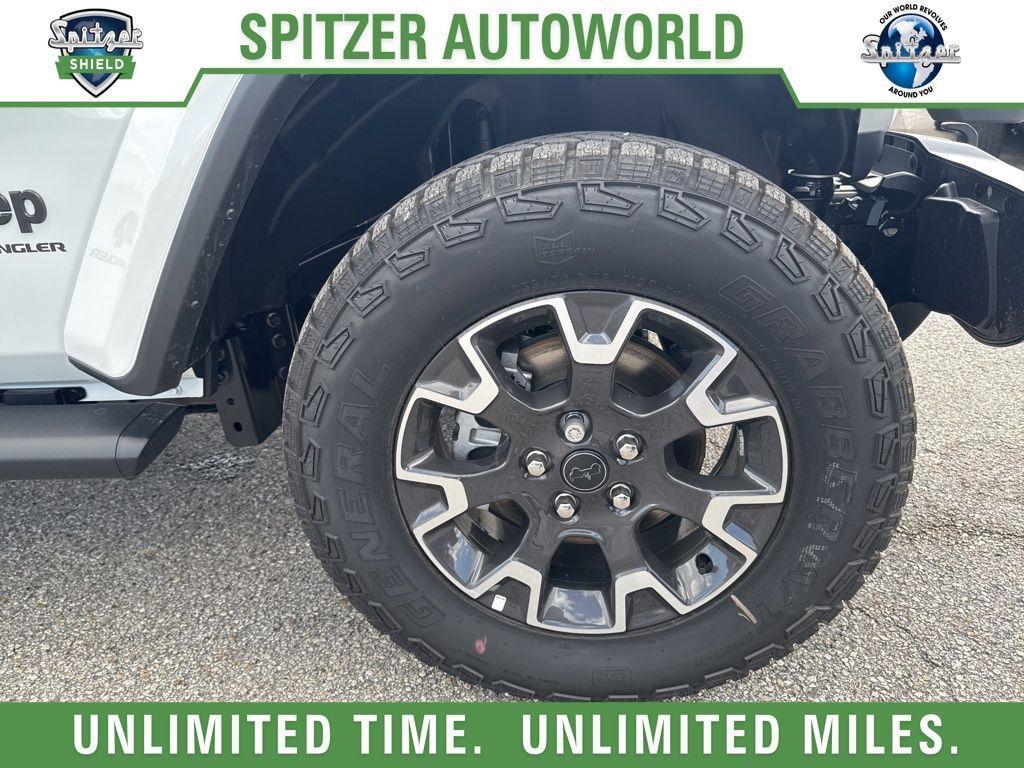 new 2025 Jeep Wrangler car, priced at $55,995