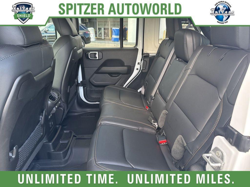 new 2025 Jeep Wrangler car, priced at $55,995