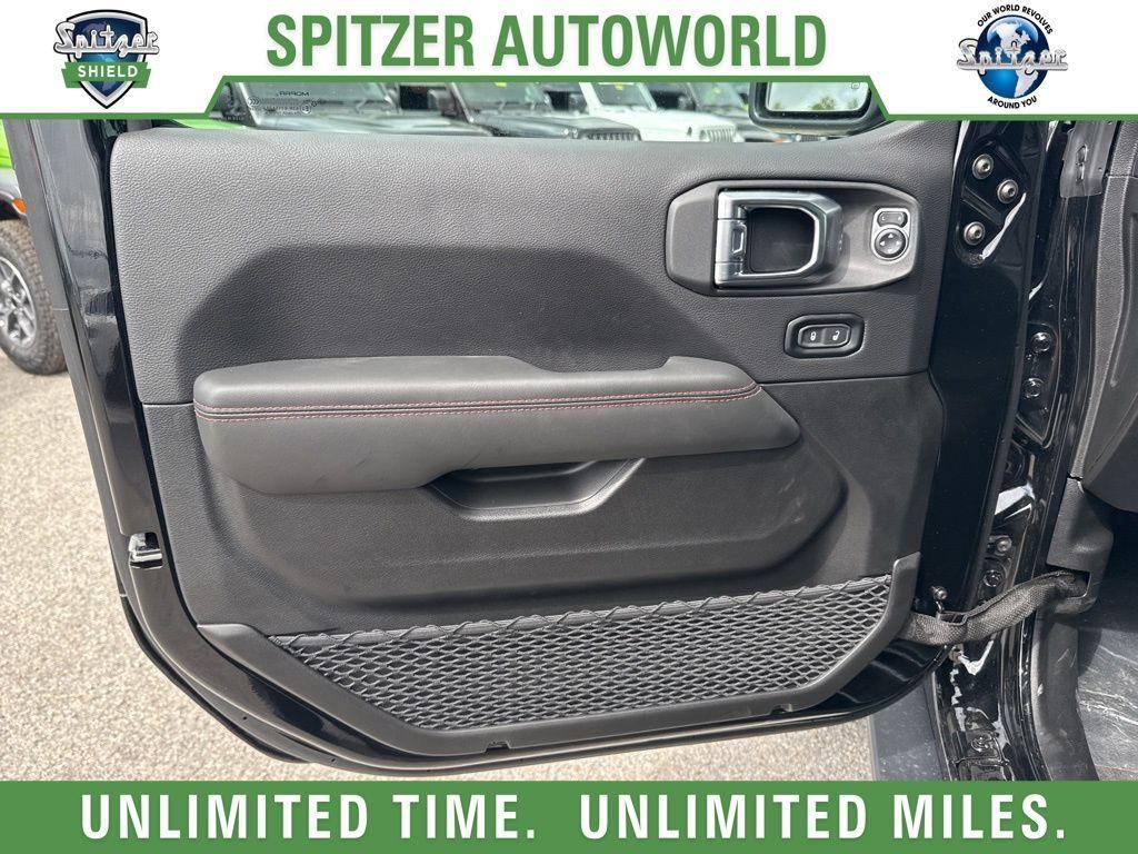 new 2025 Jeep Wrangler car, priced at $66,995