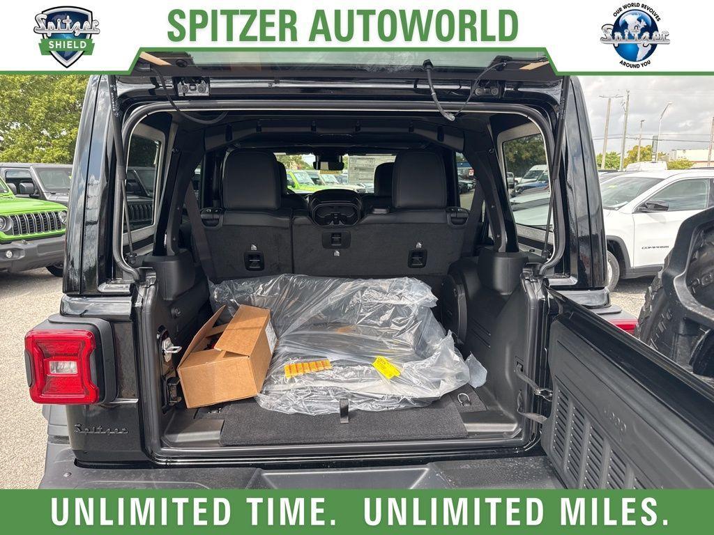 new 2025 Jeep Wrangler car, priced at $66,995