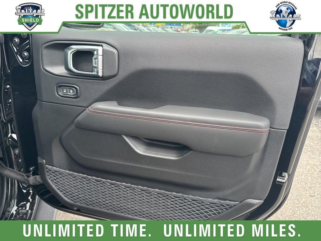 new 2025 Jeep Wrangler car, priced at $66,995
