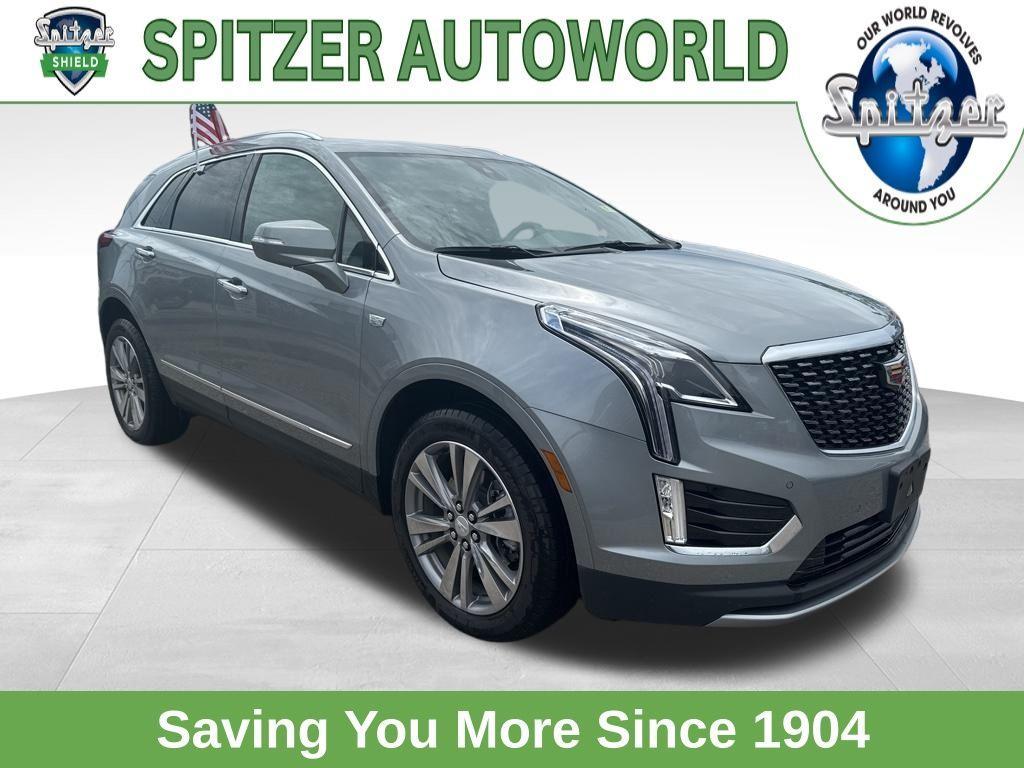 used 2025 Cadillac XT5 car, priced at $45,997
