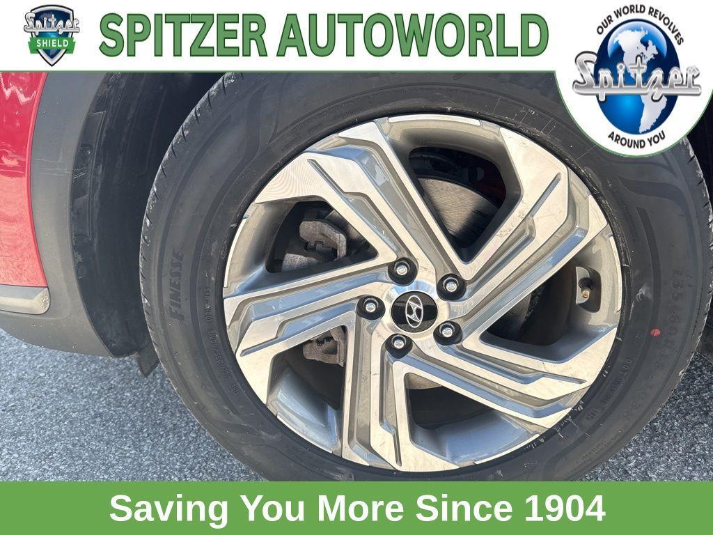 used 2023 Hyundai Santa Fe car, priced at $18,992