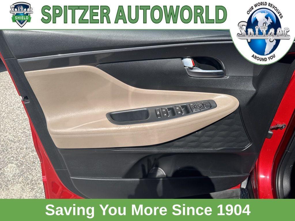 used 2023 Hyundai Santa Fe car, priced at $18,992