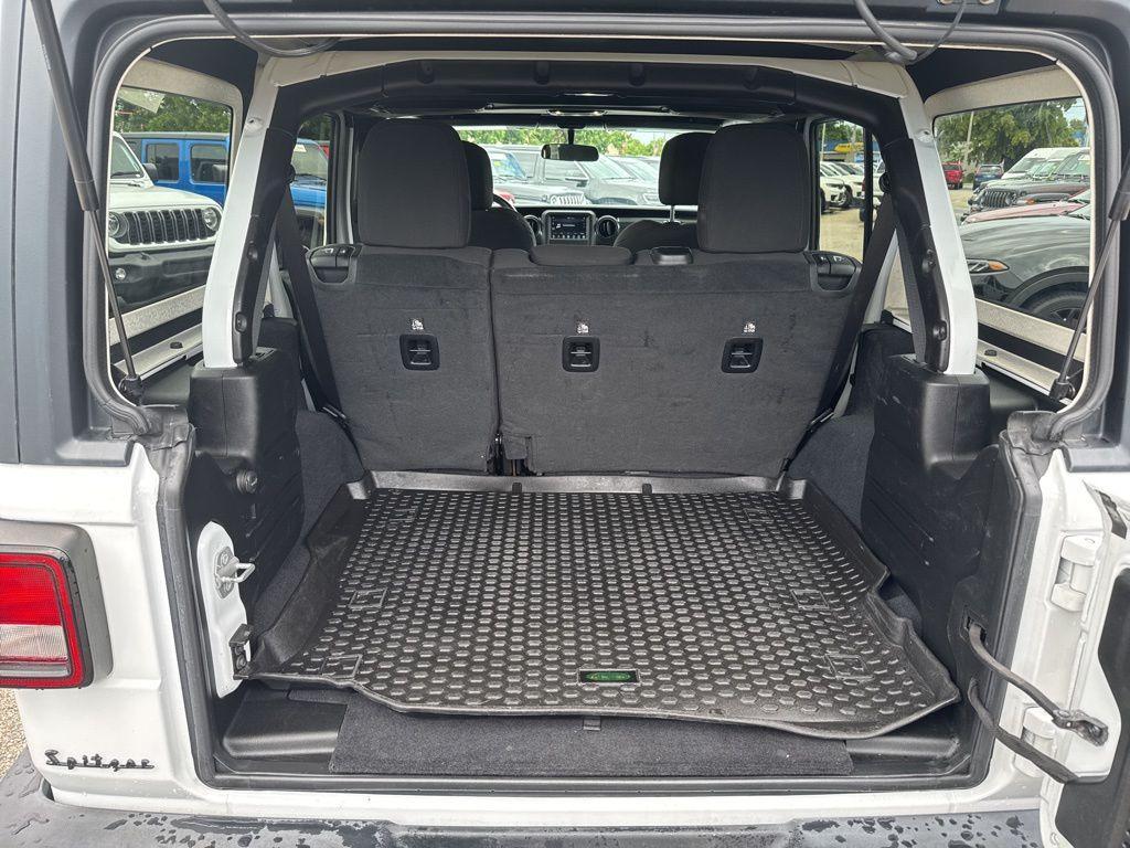 used 2020 Jeep Wrangler Unlimited car, priced at $27,995