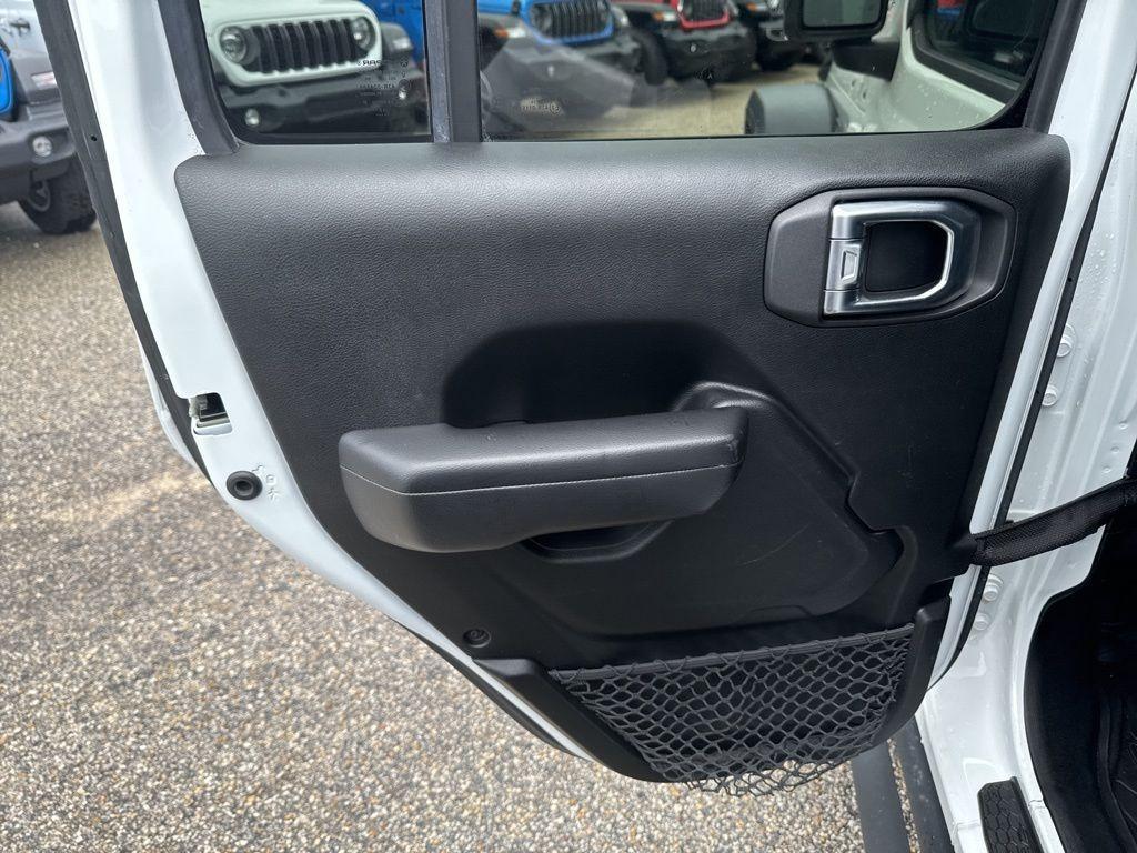 used 2020 Jeep Wrangler Unlimited car, priced at $27,995