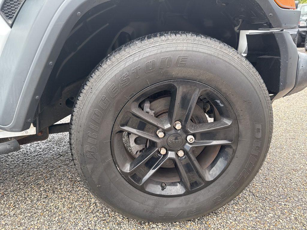 used 2020 Jeep Wrangler Unlimited car, priced at $27,995