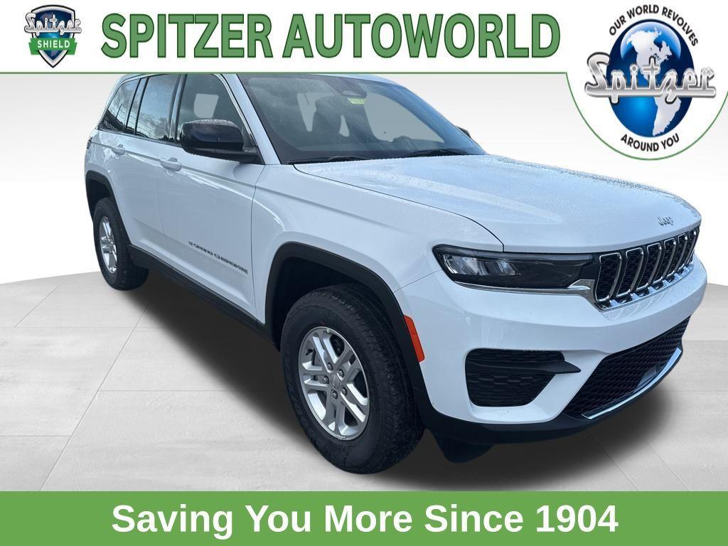 new 2025 Jeep Grand Cherokee car, priced at $41,017