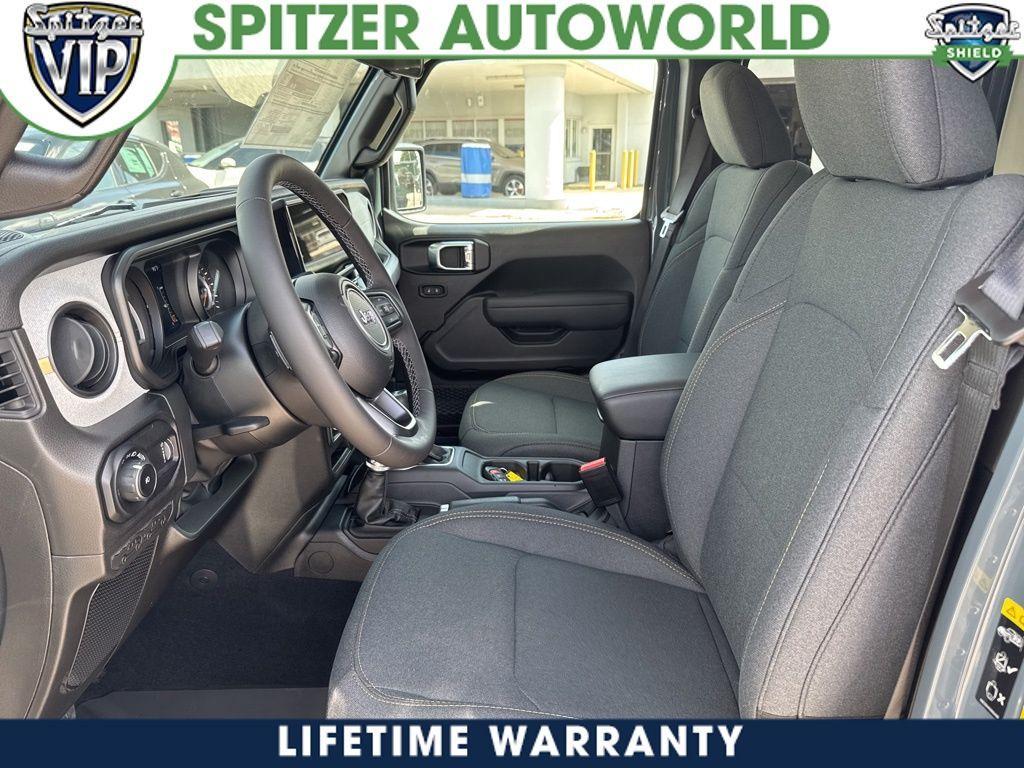 new 2025 Jeep Wrangler car, priced at $50,595