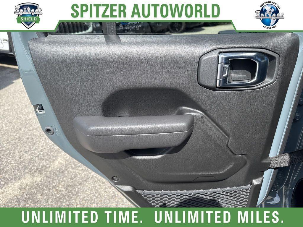 new 2025 Jeep Wrangler car, priced at $51,249