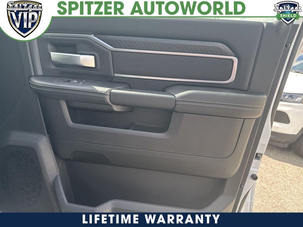 new 2025 Ram 2500 car, priced at $69,995