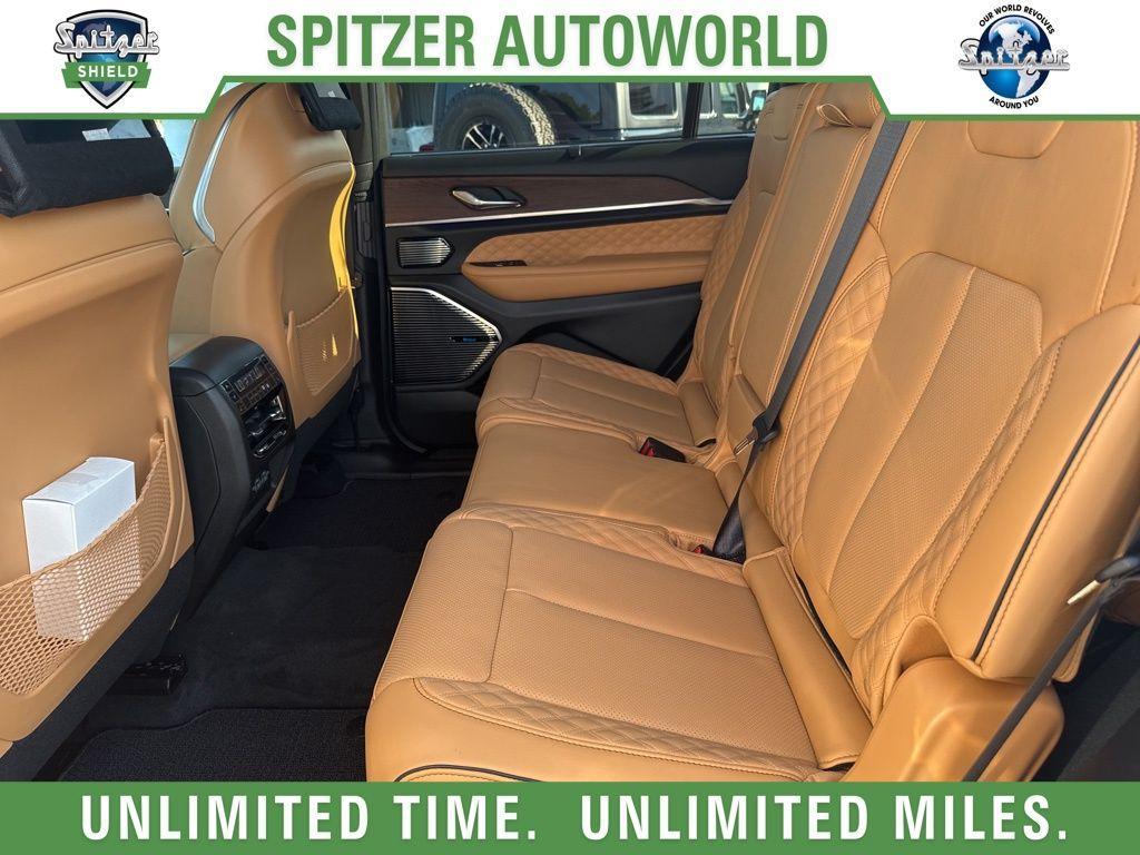 new 2025 Jeep Grand Cherokee L car, priced at $66,395