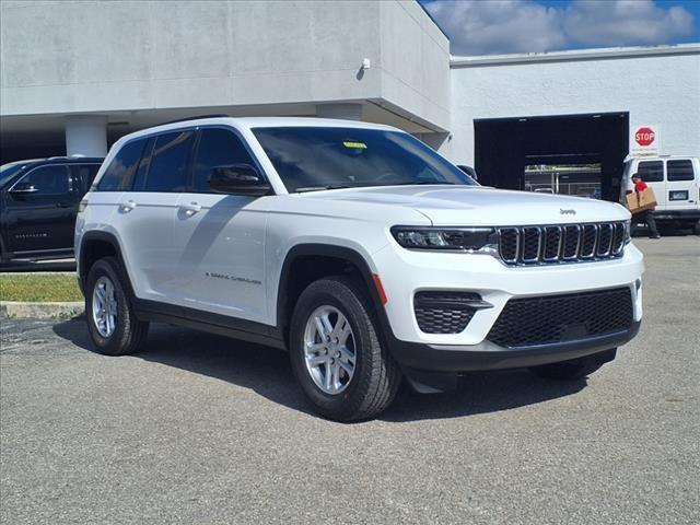 new 2025 Jeep Grand Cherokee car, priced at $43,620