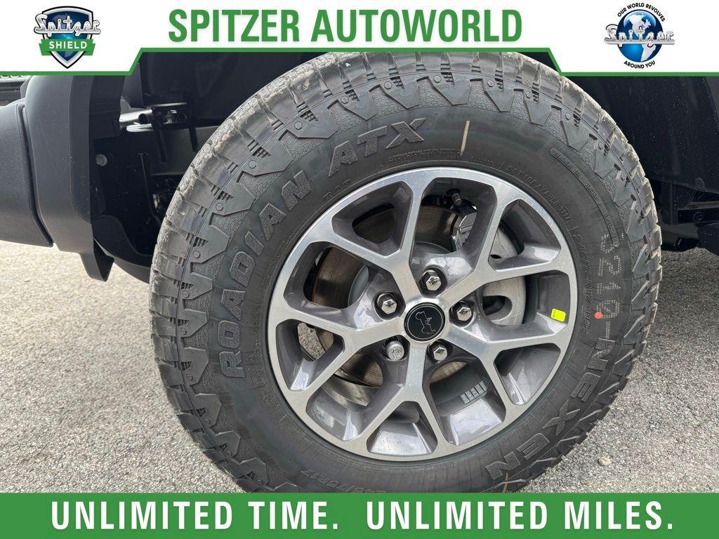 new 2025 Jeep Wrangler car, priced at $47,279