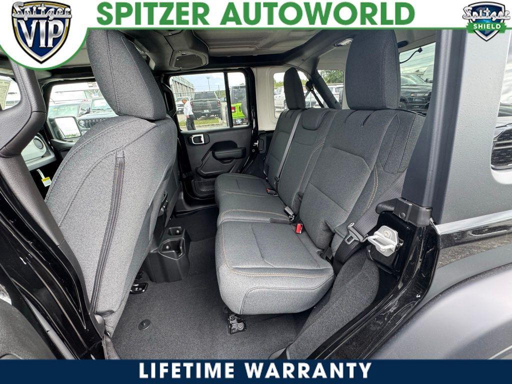 new 2025 Jeep Wrangler car, priced at $47,279