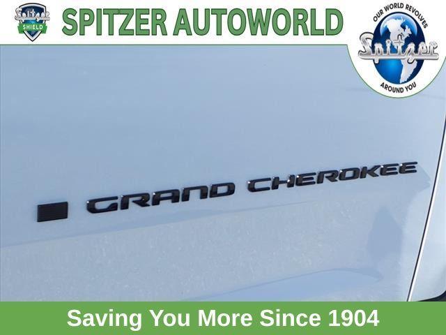 new 2024 Jeep Grand Cherokee L car, priced at $42,995