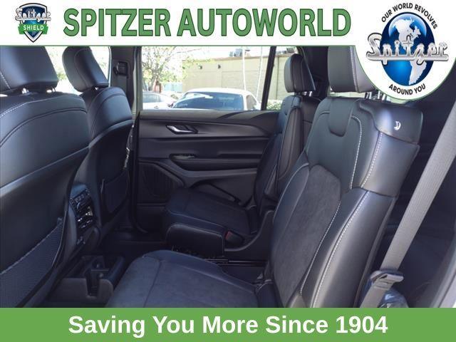 new 2024 Jeep Grand Cherokee L car, priced at $42,995