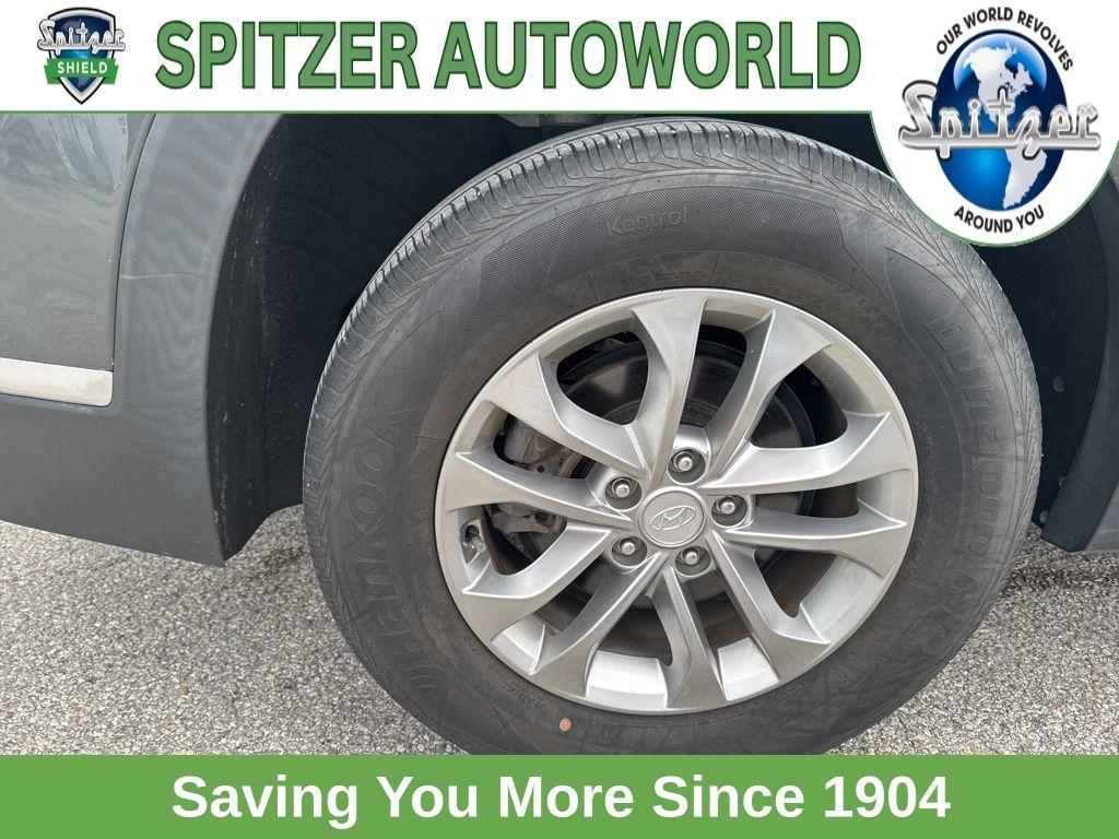 used 2020 Hyundai Santa Fe car, priced at $19,174