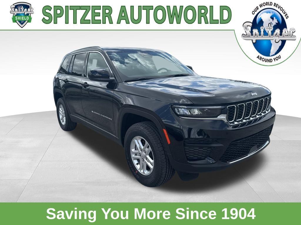 new 2025 Jeep Grand Cherokee car, priced at $40,526