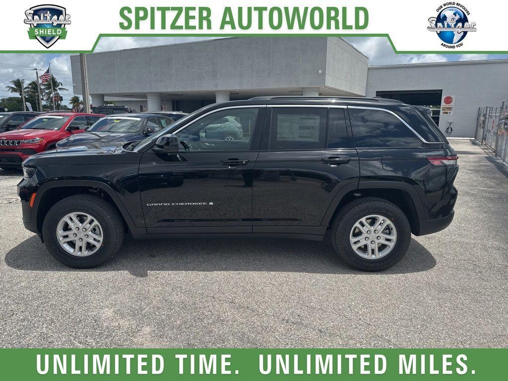 new 2025 Jeep Grand Cherokee car, priced at $35,725
