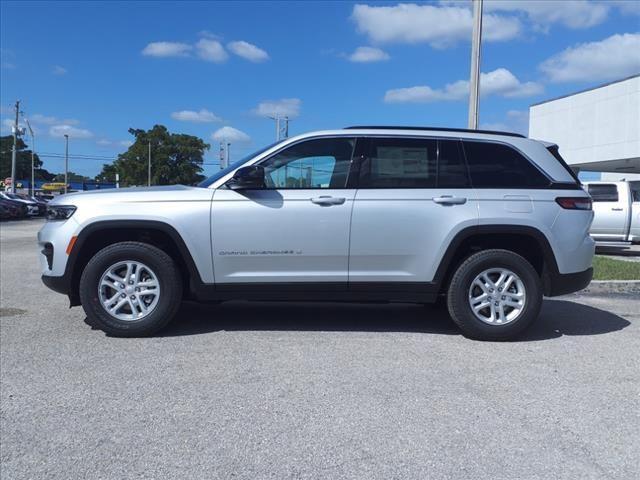 new 2025 Jeep Grand Cherokee car, priced at $39,425