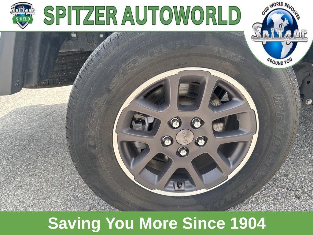 used 2023 Jeep Gladiator car, priced at $28,991