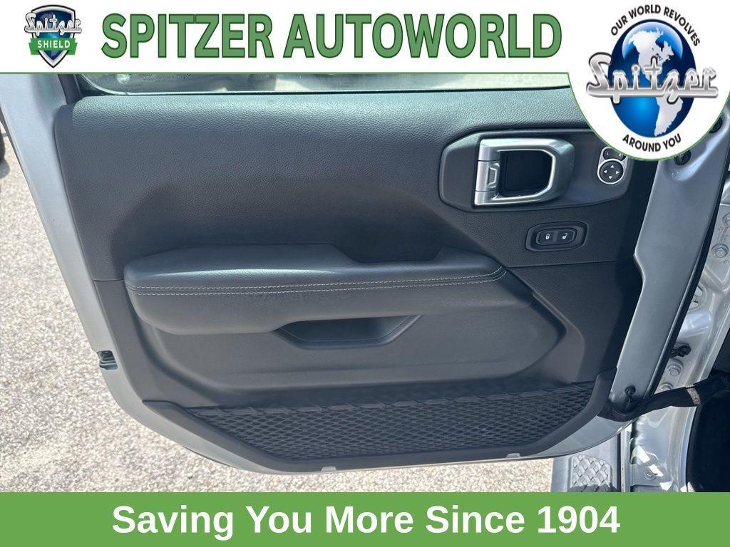used 2023 Jeep Gladiator car, priced at $28,991