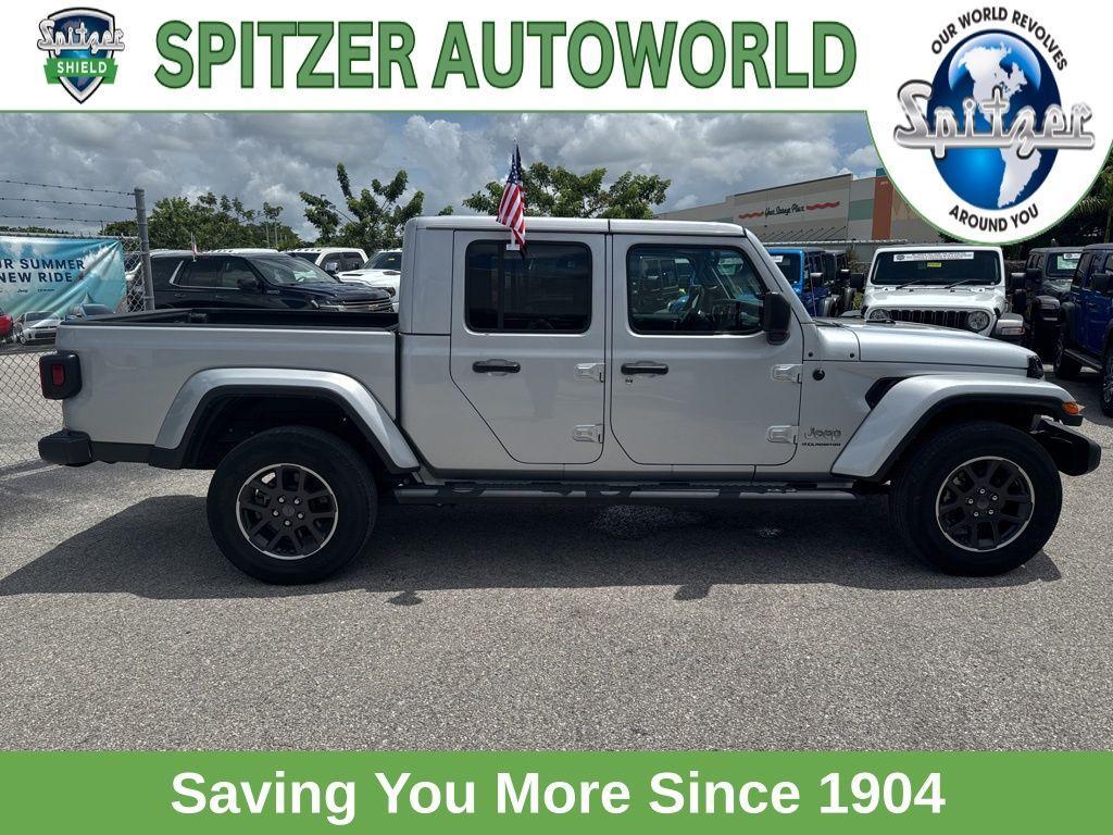used 2023 Jeep Gladiator car, priced at $28,991