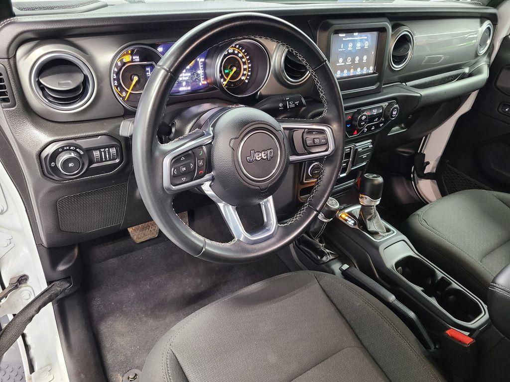 used 2021 Jeep Wrangler Unlimited car, priced at $28,174