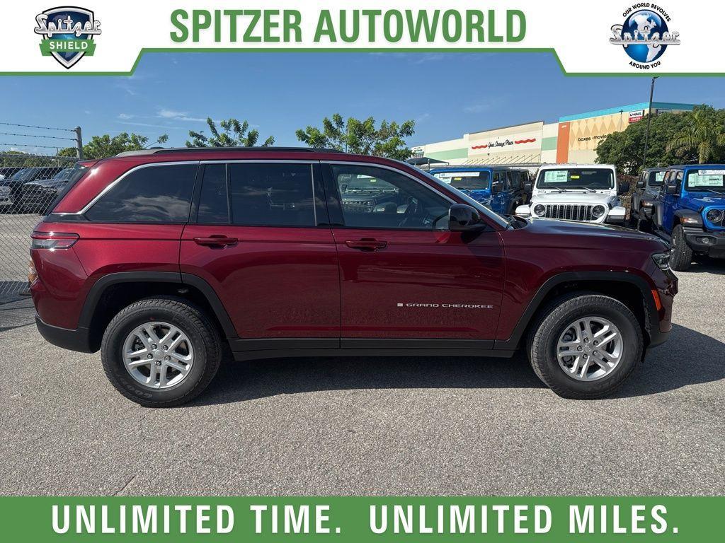 new 2025 Jeep Grand Cherokee car, priced at $35,729