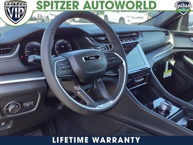 new 2024 Jeep Grand Cherokee L car, priced at $35,895