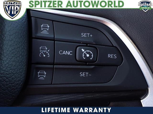 new 2024 Jeep Grand Cherokee L car, priced at $35,895